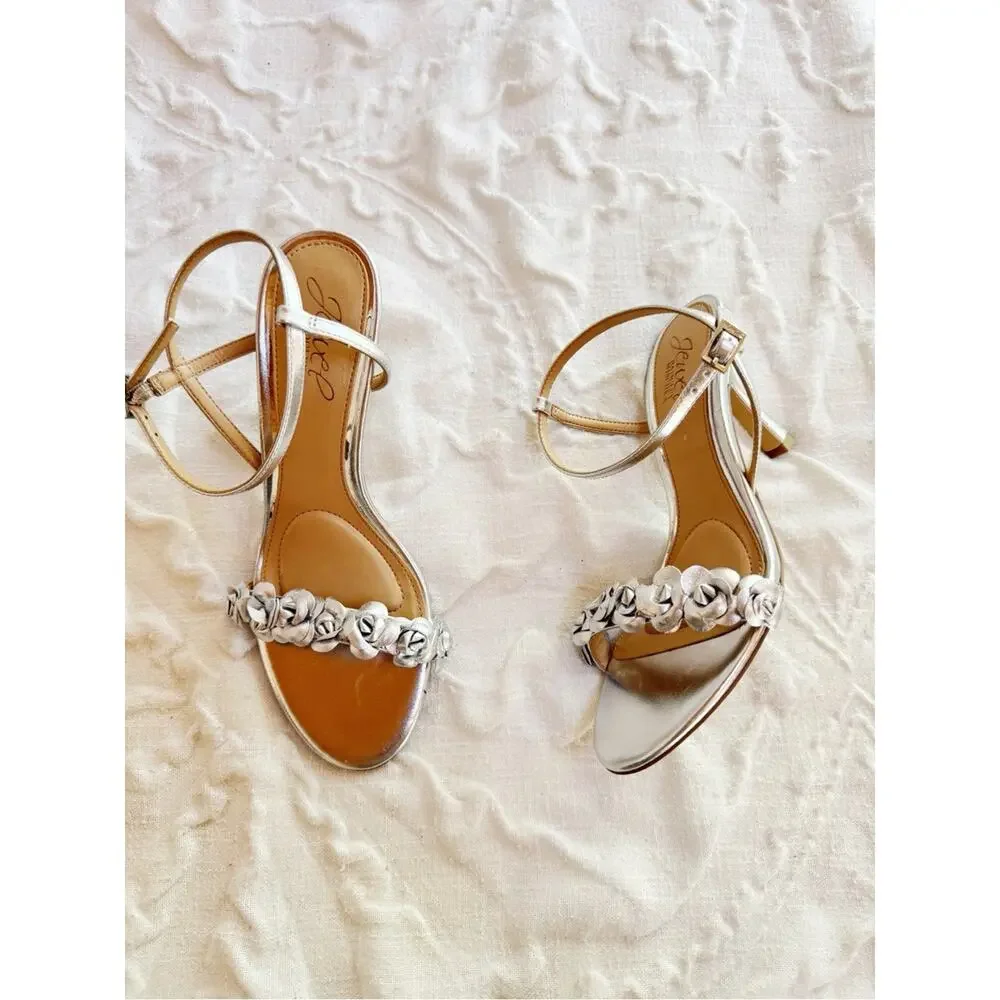 Badgley Mischka Saylor Ankle Strap Sandal Size 6 New